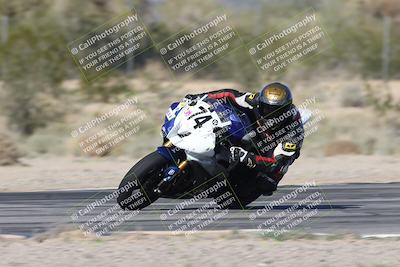 media/Jan-15-2026-Racers Edge (Thu) [[dfebeb70ab]]/3-B Group/Session 4 (Turn 6 Inside)/